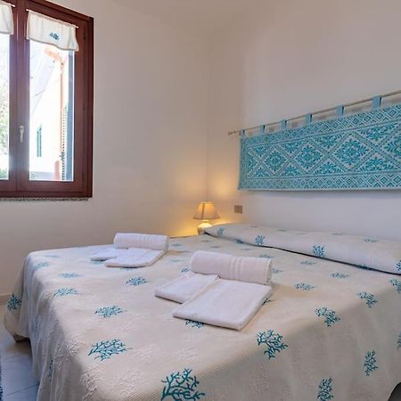 La Lampara - Casa Panoramica 4 Km Dalla Pelosa Stintino Exterior foto